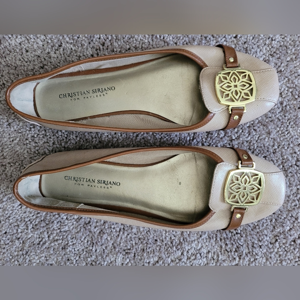 Size 10 Christian Siriano flats.